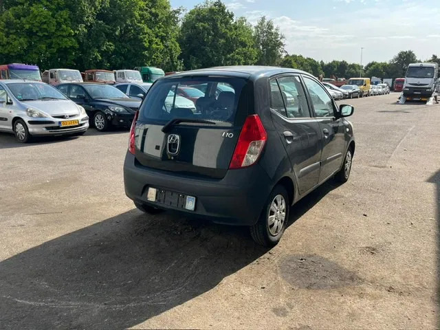 Hyundai i10 ,1.1 , 5 doors , Belgium Regestration - Auto: pilt 3 Hyundai i10 ,1.1 , 5 doors , Belgium Regestration - Auto: pilt 3