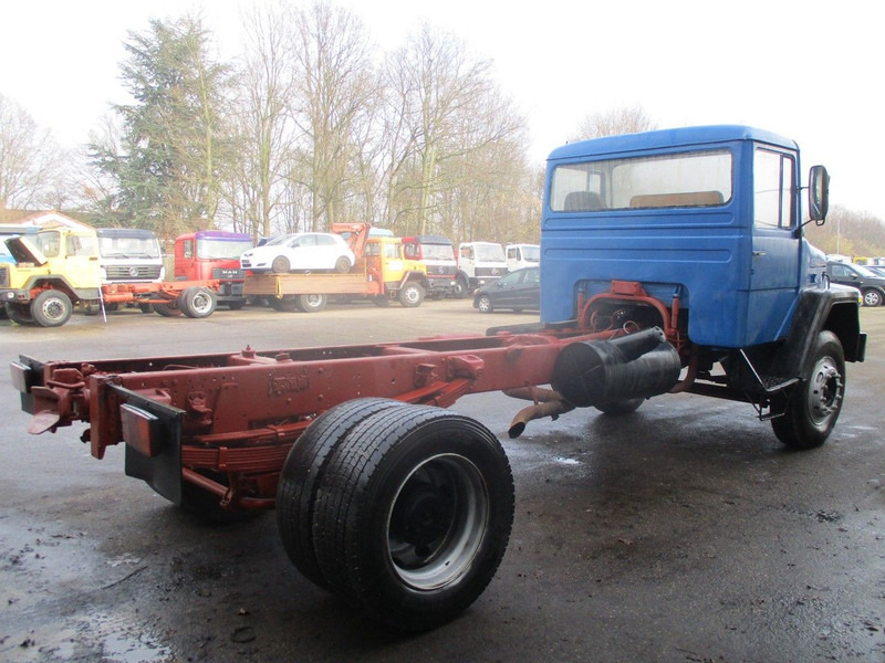 Iveco Magirus Deutz M 160 D 256 , V8 , Manual , Spring suspension - Kabiinišassiiga veoauto: pilt 3 Iveco Magirus Deutz M 160 D 256 , V8 , Manual , Spring suspension - Kabiinišassiiga veoauto: pilt 3