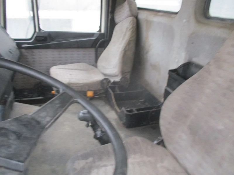 Kallurauto MAN 26 322 ZF Manual , 6x4 , 3 way tipper , Spring suspension: pilt 13