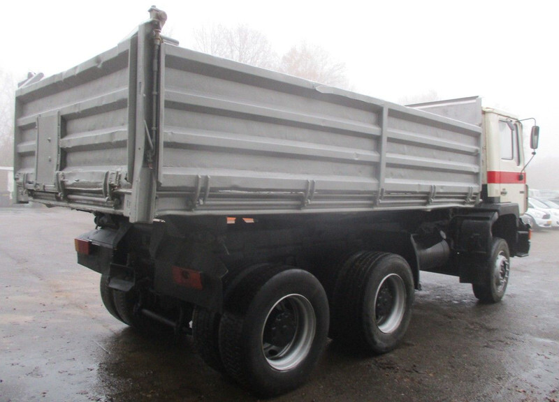 MAN 26 322 ZF Manual , 6x4 , 3 way tipper , Spring suspension - Kallurauto: pilt 3 MAN 26 322 ZF Manual , 6x4 , 3 way tipper , Spring suspension - Kallurauto: pilt 3