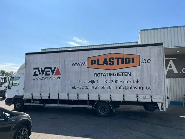 MAN LE 12 - 220C - Tent veoauto: pilt 2 MAN LE 12 - 220C - Tent veoauto: pilt 2