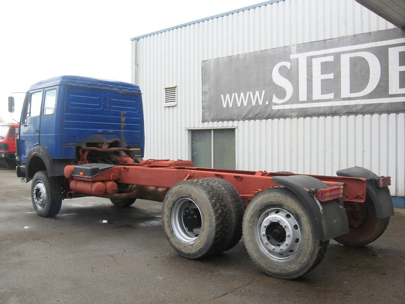 Mercedes-Benz 2435 ,V8 , Bi Turbo, 6x2 , Spring Suspension, Airco - Kabiinišassiiga veoauto: pilt 5 Mercedes-Benz 2435 ,V8 , Bi Turbo, 6x2 , Spring Suspension, Airco - Kabiinišassiiga veoauto: pilt 5