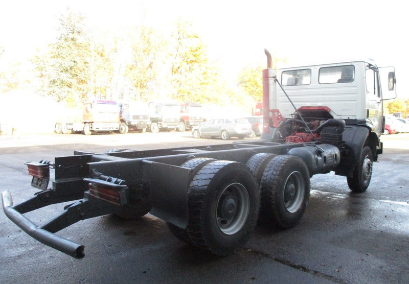 Mercedes-Benz 2538 , V8 , Manual , 6x4 , Spring suspension , Euro 2 - Kabiinišassiiga veoauto: pilt 3 Mercedes-Benz 2538 , V8 , Manual , 6x4 , Spring suspension , Euro 2 - Kabiinišassiiga veoauto: pilt 3