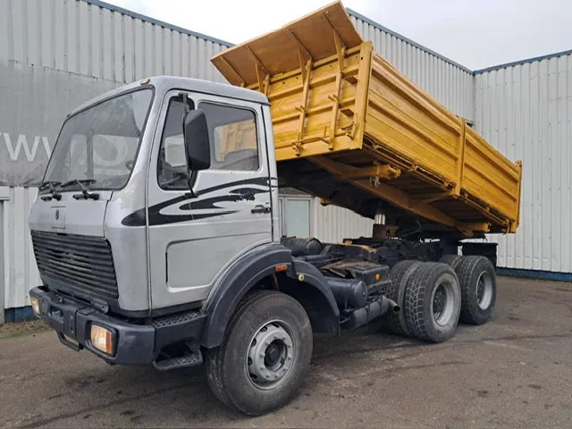 Kallurauto Mercedes-Benz 2628 , V8 , 6x4 , 3 Way Tipper, ZF Manual , Spring Suspension: pilt 1