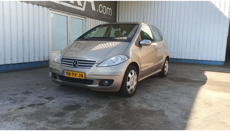 Mercedes-Benz A-Klasse 170 , Airco , leder , distrbute ketting maakt lawaai - Luukpära: pilt 1 Mercedes-Benz A-Klasse 170 , Airco , leder , distrbute ketting maakt lawaai - Luukpära: pilt 1