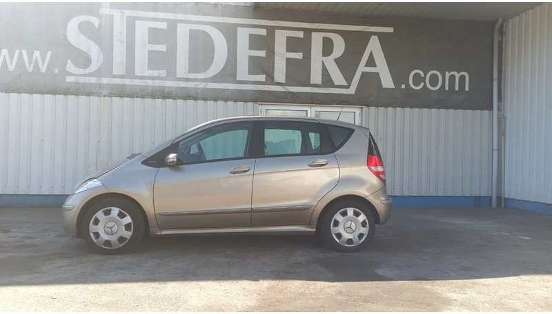 Mercedes-Benz A-Klasse 170 , Airco , leder , distrbute ketting maakt lawaai - Luukpära: pilt 2 Mercedes-Benz A-Klasse 170 , Airco , leder , distrbute ketting maakt lawaai - Luukpära: pilt 2