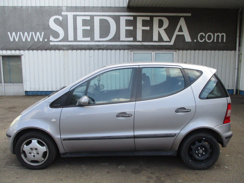 Mercedes-Benz A-Klasse A160 Elegance , Manual - Auto: pilt 2 Mercedes-Benz A-Klasse A160 Elegance , Manual - Auto: pilt 2