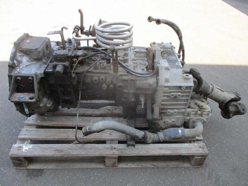 Mercedes-Benz Mercedes ZF gearbox with intarder - Käigukast - Veoauto: pilt 3 Mercedes-Benz Mercedes ZF gearbox with intarder - Käigukast - Veoauto: pilt 3