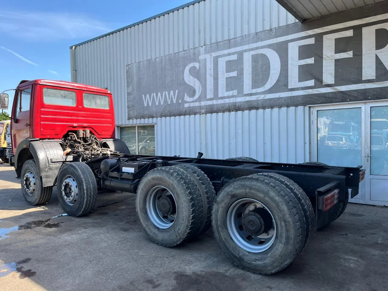 Mercedes-Benz NG 3228 , V8 , 8x4 , Manual , Spring suspension - Kabiinišassiiga veoauto: pilt 5 Mercedes-Benz NG 3228 , V8 , 8x4 , Manual , Spring suspension - Kabiinišassiiga veoauto: pilt 5