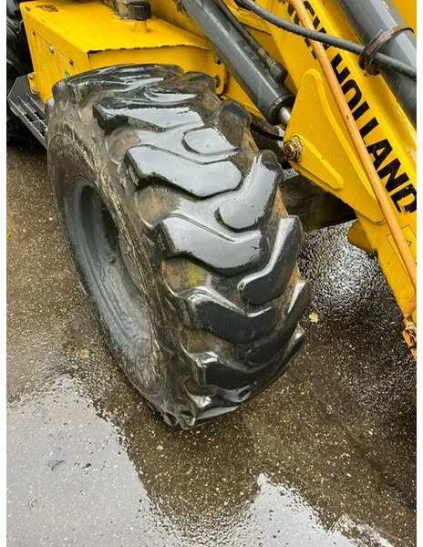 Ekskavaator-laadur New Holland B 80 B-SS , 4x4 , Backhoe loader , 4in1 Bucket: pilt 13