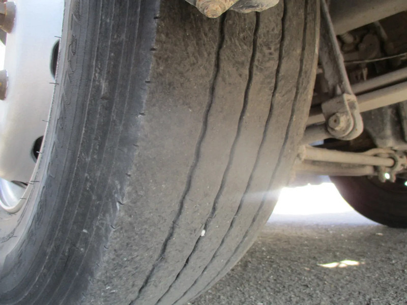 Sadulveok Renault Premium 420 DCI , ZF Manual , Airco: pilt 12