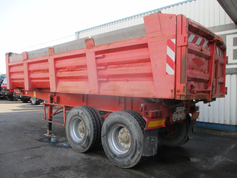 Trailor 2 Axle , Steel tipper trailer , Spring suspension , Drum brakes - Kallur-poolhaagis: pilt 5 Trailor 2 Axle , Steel tipper trailer , Spring suspension , Drum brakes - Kallur-poolhaagis: pilt 5