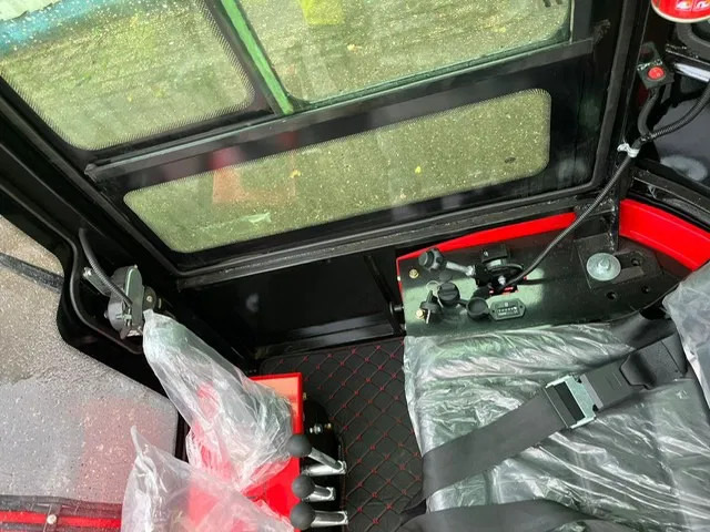 Uus Miniekskavaator VICSEC VC 13 C , Mini Excavator , Close cabine , 2 pieces in stock: pilt 8 Uus Miniekskavaator VICSEC VC 13 C , Mini Excavator , Close cabine , 2 pieces in stock: pilt 8