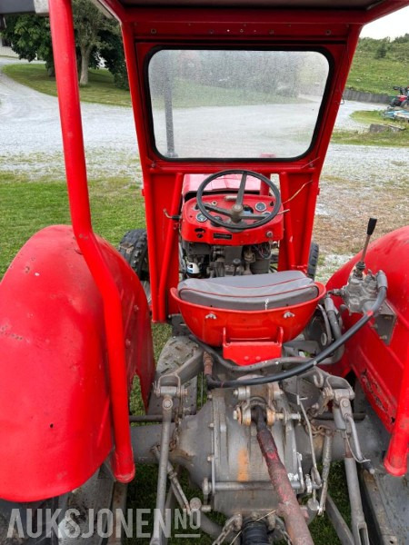 1968 Massey Ferguson 135 Traktor - Traktor: pilt 3 1968 Massey Ferguson 135 Traktor - Traktor: pilt 3