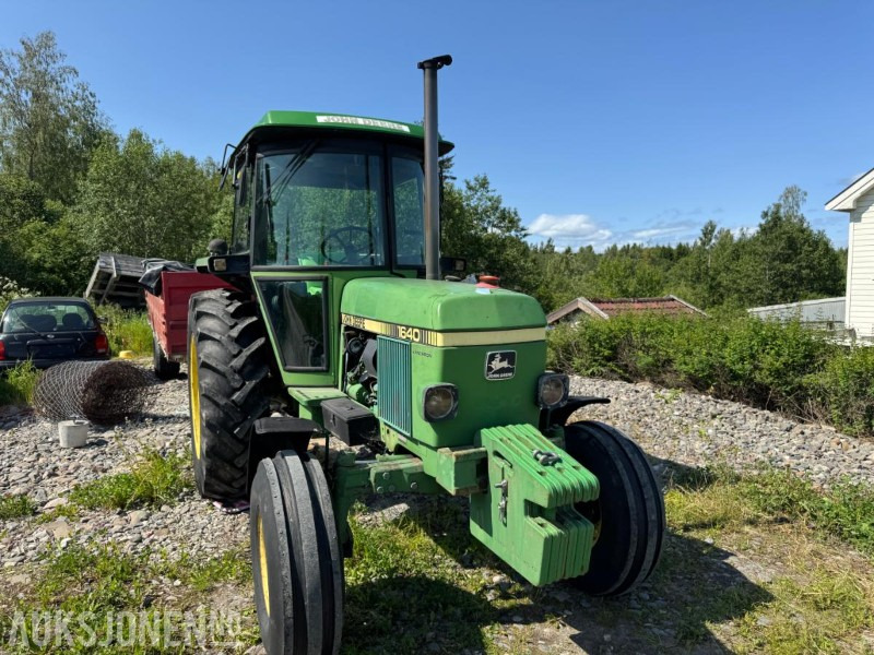 1984 John Deere 1640 SYNCHRON 2WD traktor - Traktor: pilt 2 1984 John Deere 1640 SYNCHRON 2WD traktor - Traktor: pilt 2