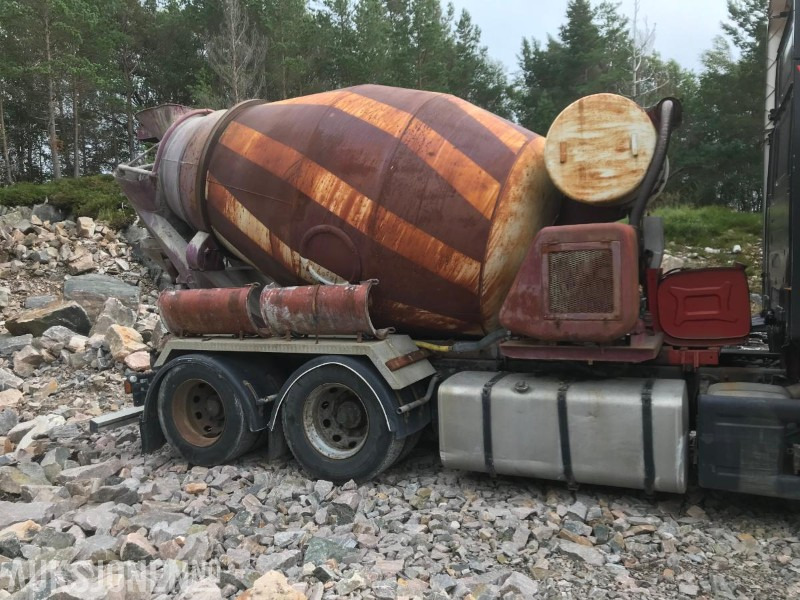 1985 Betongtrommel 6 m3 med motor - Ehitusseade: pilt 1 1985 Betongtrommel 6 m3 med motor - Ehitusseade: pilt 1