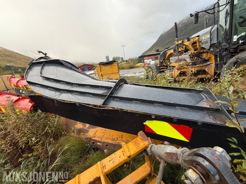 1995 GMI HDA 280 Diagonalplog - Ehitusseade: pilt 4 1995 GMI HDA 280 Diagonalplog - Ehitusseade: pilt 4