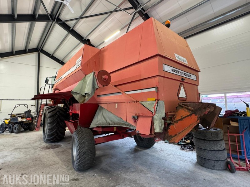 1996 Massey Ferguson MF 34 skurtresker - Kombain: pilt 3 1996 Massey Ferguson MF 34 skurtresker - Kombain: pilt 3