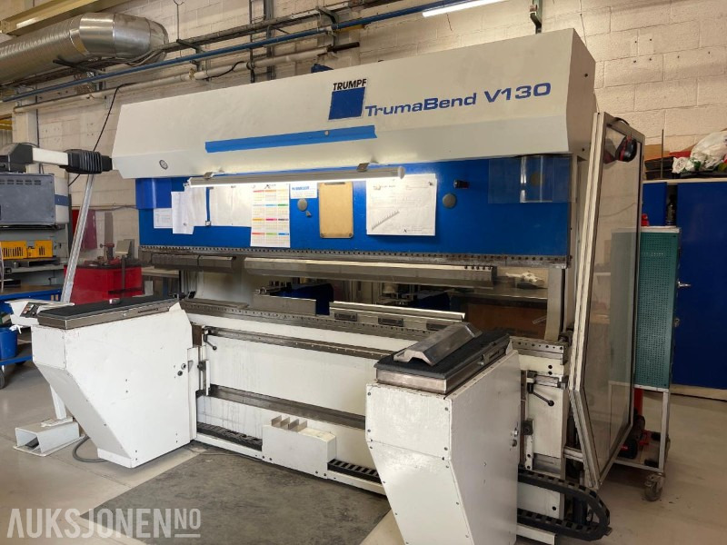 1996 Trumpf TrumaBend V130 plateknekke - reparasjonsobjekt - Ehitusseade: pilt 1 1996 Trumpf TrumaBend V130 plateknekke - reparasjonsobjekt - Ehitusseade: pilt 1