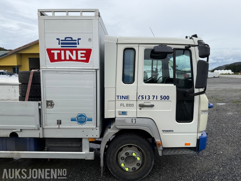 Madelveok/ Platvormveok 2000 Volvo FL6 4x2 Kranbil / EU-godkjent / Sertifisert til 06/2026: pilt 10