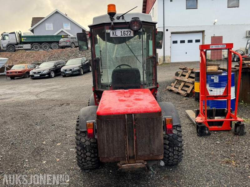 2002 Antonio Carraro Superpark 4400 HST med v-plog og snøfreser - Traktor: pilt 5 2002 Antonio Carraro Superpark 4400 HST med v-plog og snøfreser - Traktor: pilt 5