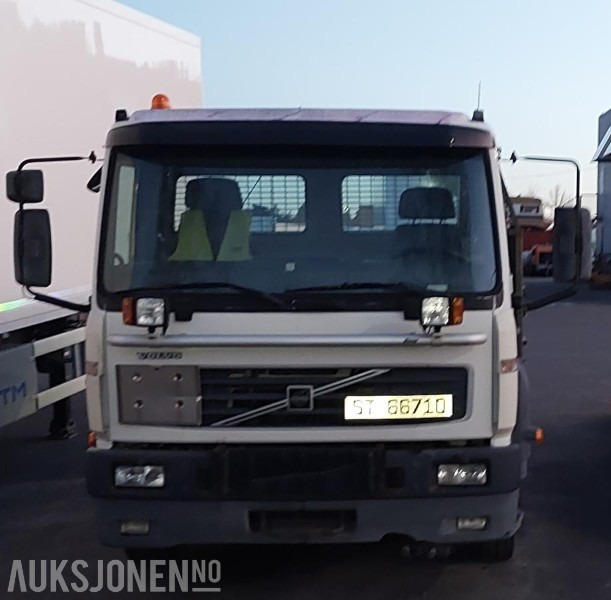 2002 Volvo FL 4x2 Tippbil Retarder, Hydraulikk, Brøyteplate - Kallurauto: pilt 2 2002 Volvo FL 4x2 Tippbil Retarder, Hydraulikk, Brøyteplate - Kallurauto: pilt 2