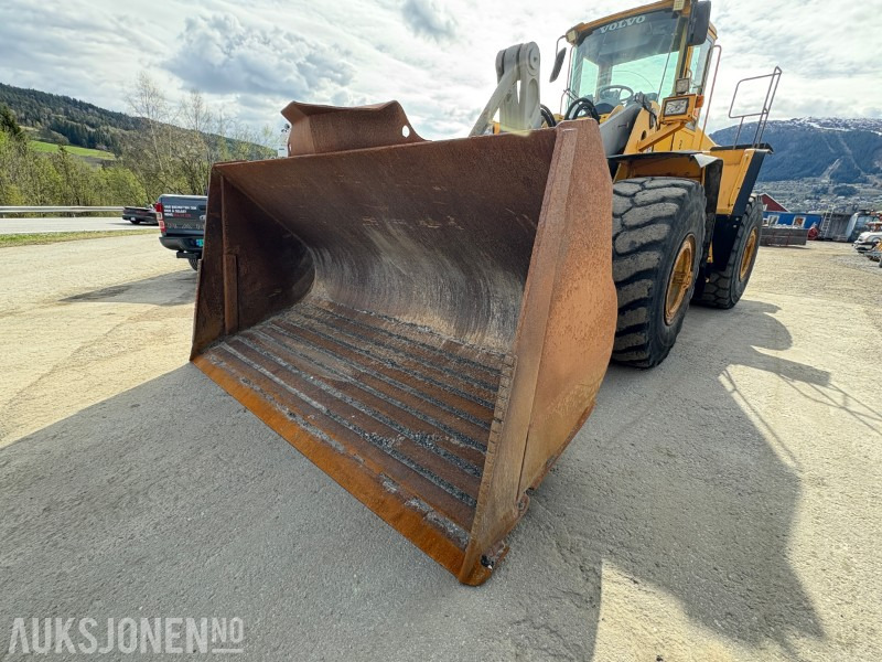 2002 Volvo L150E - 15 177 motortimer - leveres med ny sertifisering - Rataslaadur: pilt 5 2002 Volvo L150E - 15 177 motortimer - leveres med ny sertifisering - Rataslaadur: pilt 5