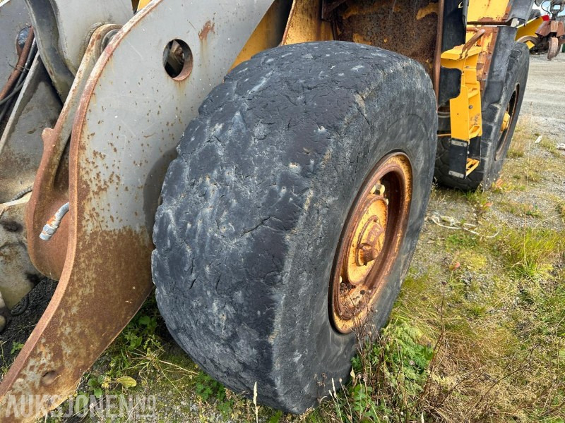 2002 Volvo L90D hjullaster – 17 tonn // Helgummihjul // Sentralsmøring - Rataslaadur: pilt 5 2002 Volvo L90D hjullaster – 17 tonn // Helgummihjul // Sentralsmøring - Rataslaadur: pilt 5