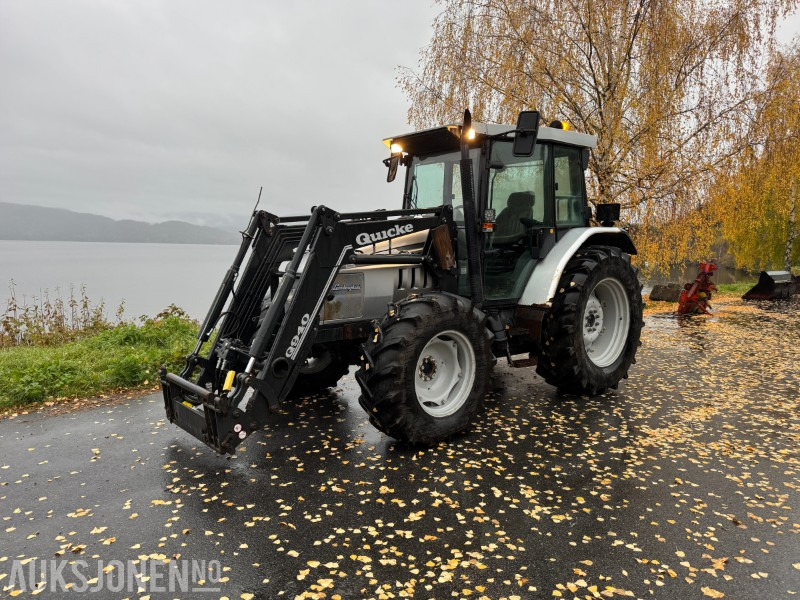 2004 Lamborghini R4.95 Traktor med frontlaster - Traktor: pilt 1 2004 Lamborghini R4.95 Traktor med frontlaster - Traktor: pilt 1
