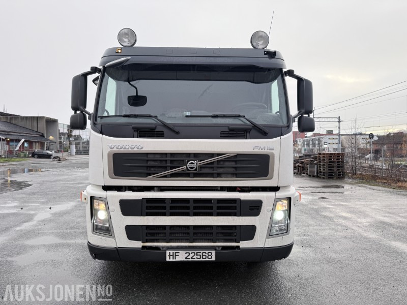 2005 Volvo FM12 420 6x2 kranbil med PM Series 8 kran - Kraanaga veoauto: pilt 2 2005 Volvo FM12 420 6x2 kranbil med PM Series 8 kran - Kraanaga veoauto: pilt 2
