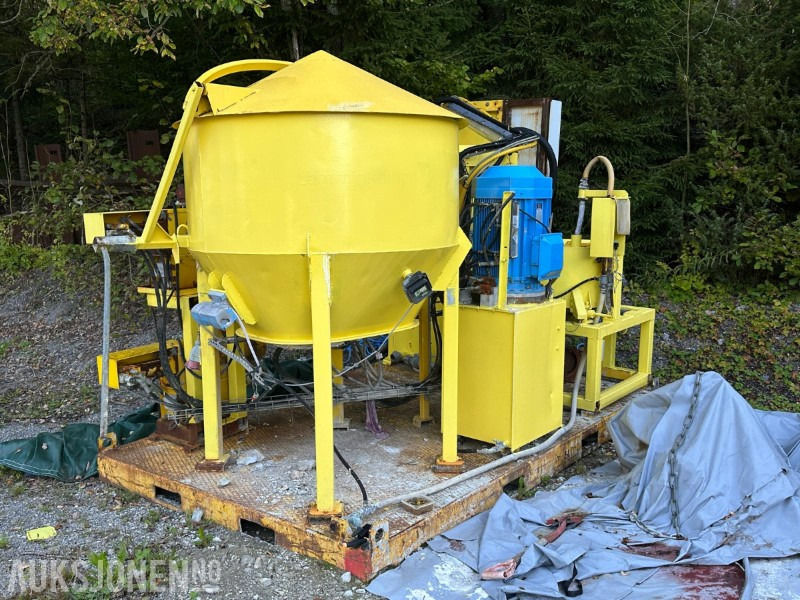 2006 Atlas Copco Injeksjonsplattform - Ehitusseade: pilt 4 2006 Atlas Copco Injeksjonsplattform - Ehitusseade: pilt 4