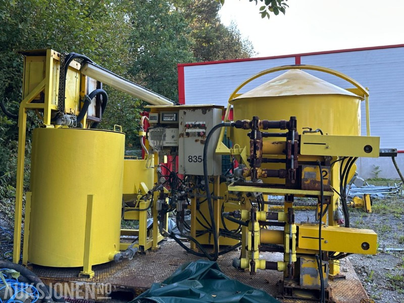 2006 Atlas Copco Injeksjonsplattform - Ehitusseade: pilt 1 2006 Atlas Copco Injeksjonsplattform - Ehitusseade: pilt 1