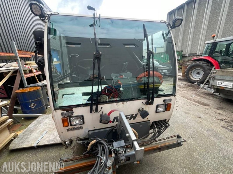 2007 AEBI MFH 5000 FEIE/KOSTEBIL - ROTERENDE FEIEBIL - IVECO MOTOR - KLIMA - 8800 TIMER. - Ehitusseade: pilt 5 2007 AEBI MFH 5000 FEIE/KOSTEBIL - ROTERENDE FEIEBIL - IVECO MOTOR - KLIMA - 8800 TIMER. - Ehitusseade: pilt 5