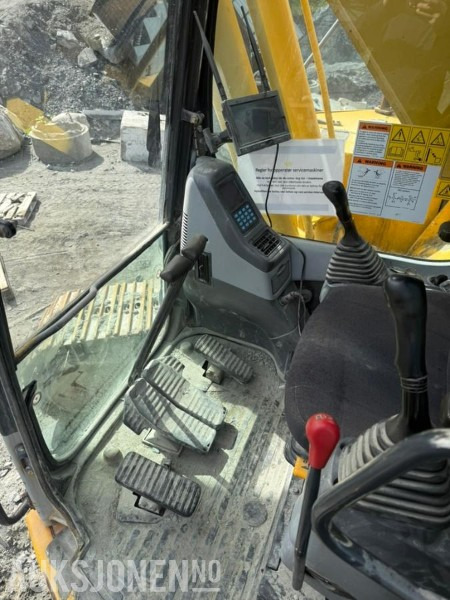 2007 Komatsu PC228US GRAVEMASKIN - Ekskavaator: pilt 4 2007 Komatsu PC228US GRAVEMASKIN - Ekskavaator: pilt 4