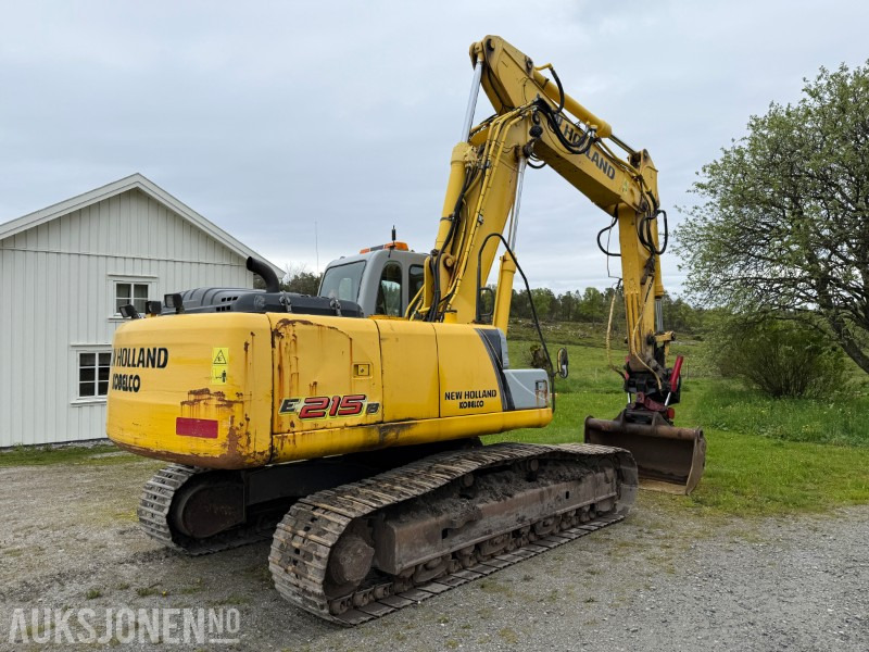 2008 Kobelco E215B Beltegraver - 2 skuffer - Rotortilt og leddet bom - Ekskavaator: pilt 4 2008 Kobelco E215B Beltegraver - 2 skuffer - Rotortilt og leddet bom - Ekskavaator: pilt 4