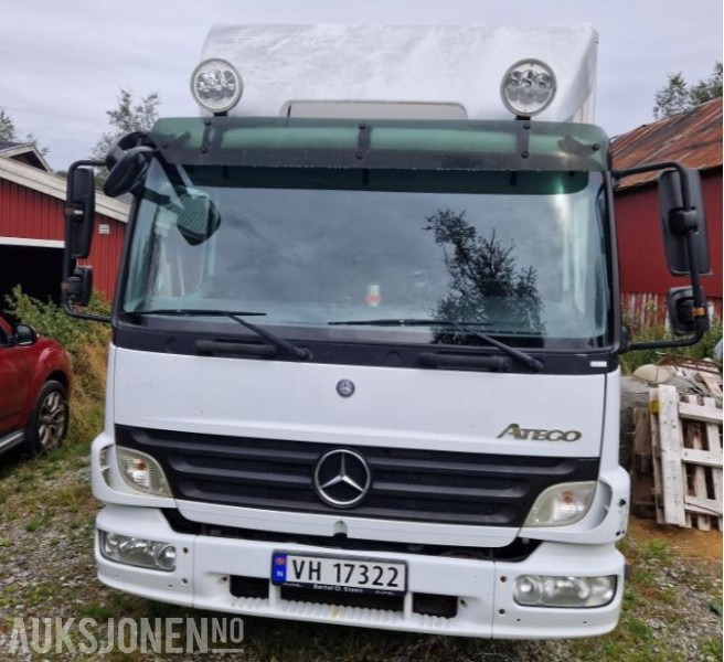 2009 Mercedes-Benz ATEGO 818L todelt skap Bodel Hengerfeste - Kasti veoauto: pilt 5 2009 Mercedes-Benz ATEGO 818L todelt skap Bodel Hengerfeste - Kasti veoauto: pilt 5