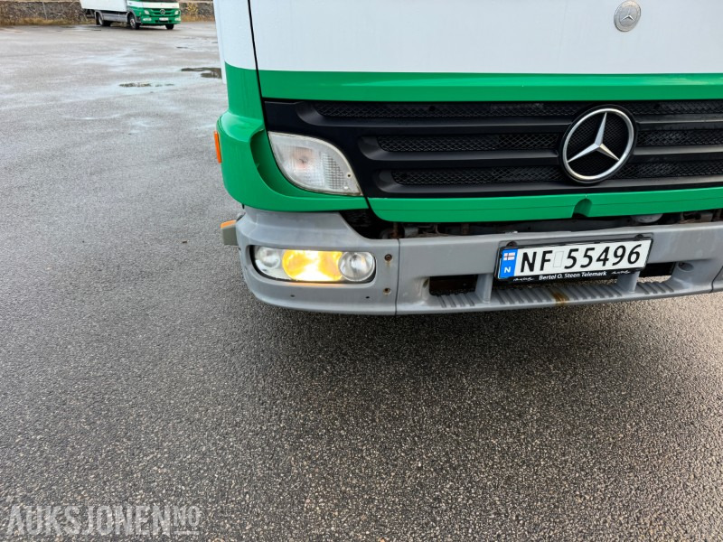 Kasti veoauto 2009 Mercedes-Benz ATEGO: pilt 18 Kasti veoauto 2009 Mercedes-Benz ATEGO: pilt 18