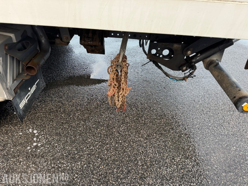 Kasti veoauto 2009 Mercedes-Benz ATEGO: pilt 9 Kasti veoauto 2009 Mercedes-Benz ATEGO: pilt 9