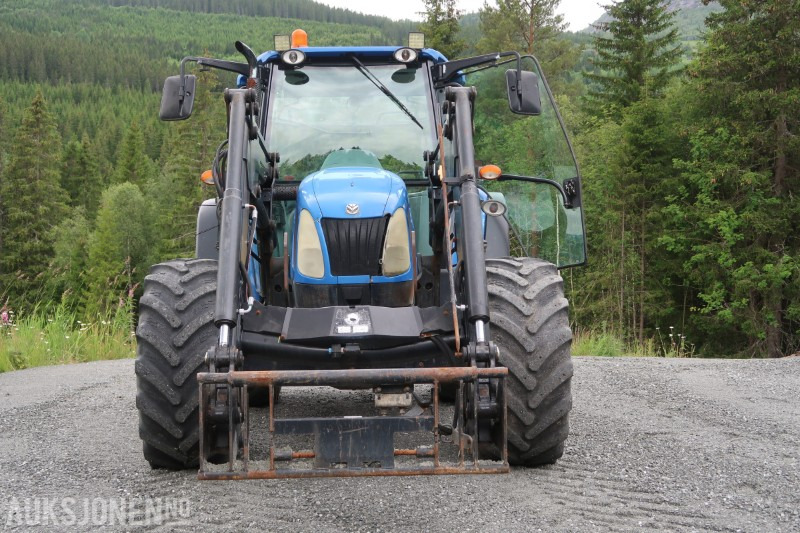 2009 New Holland T5060 Traktor / 8550 timer - Traktor: pilt 4 2009 New Holland T5060 Traktor / 8550 timer - Traktor: pilt 4