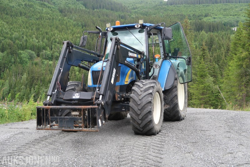 2009 New Holland T5060 Traktor / 8550 timer - Traktor: pilt 3 2009 New Holland T5060 Traktor / 8550 timer - Traktor: pilt 3