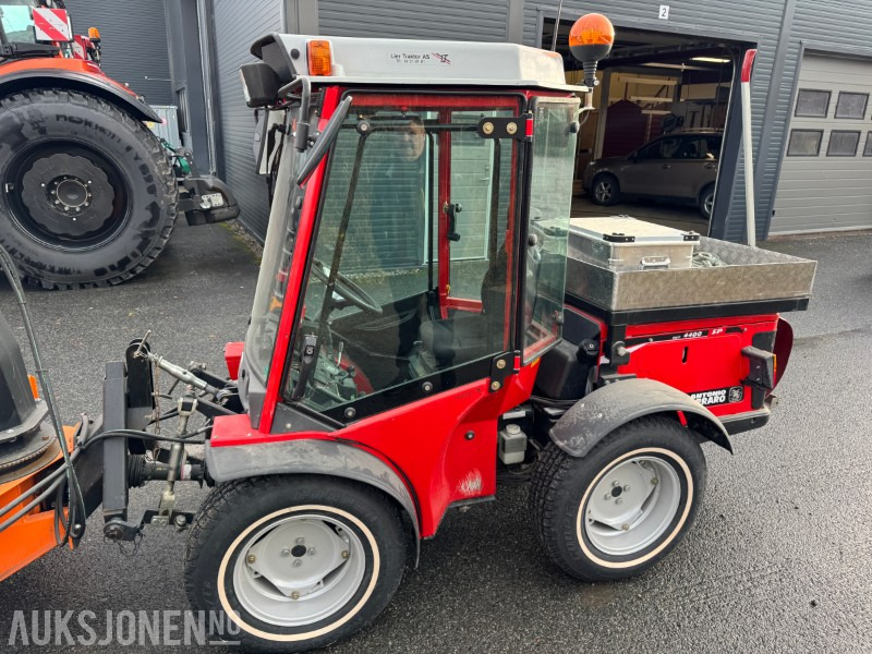 2010 Antonio Carraro Superparc 4400 HST MED SNØFRESER, KOST OG STRØKASSE - Traktor: pilt 4 2010 Antonio Carraro Superparc 4400 HST MED SNØFRESER, KOST OG STRØKASSE - Traktor: pilt 4