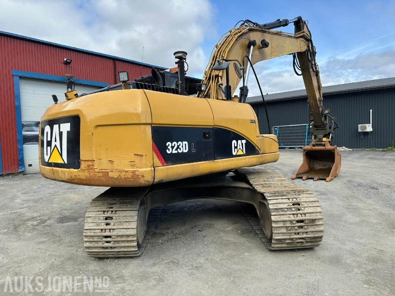 2010 CAT 323D GRAVEMASKIN - 14167 TIMER - Ekskavaator: pilt 2 2010 CAT 323D GRAVEMASKIN - 14167 TIMER - Ekskavaator: pilt 2