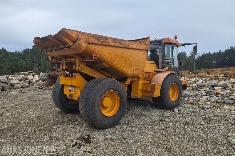 2010 Hydrema 912-DS Svingbar kasse dumper - Kallur: pilt 4 2010 Hydrema 912-DS Svingbar kasse dumper - Kallur: pilt 4