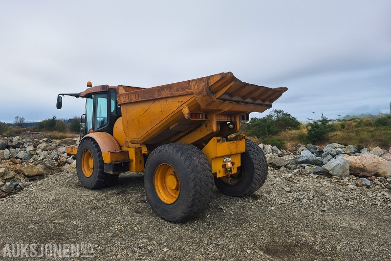 2010 Hydrema 912-DS Svingbar kasse dumper - Kallur: pilt 3 2010 Hydrema 912-DS Svingbar kasse dumper - Kallur: pilt 3