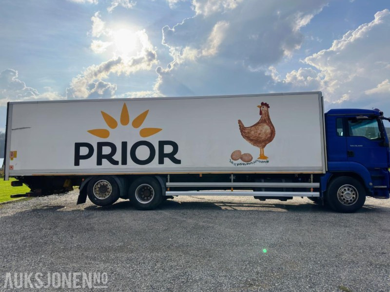 2010 MAN TGX 26.440 6x2 Skapbil | Thermo King TS-600E aggregat | Zepro bakløft - Kasti veoauto: pilt 4 2010 MAN TGX 26.440 6x2 Skapbil | Thermo King TS-600E aggregat | Zepro bakløft - Kasti veoauto: pilt 4