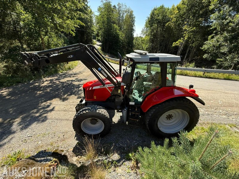 2010 Massey Ferguson 6470 Dyna-6 Brøyteplate laster - Traktor: pilt 4 2010 Massey Ferguson 6470 Dyna-6 Brøyteplate laster - Traktor: pilt 4