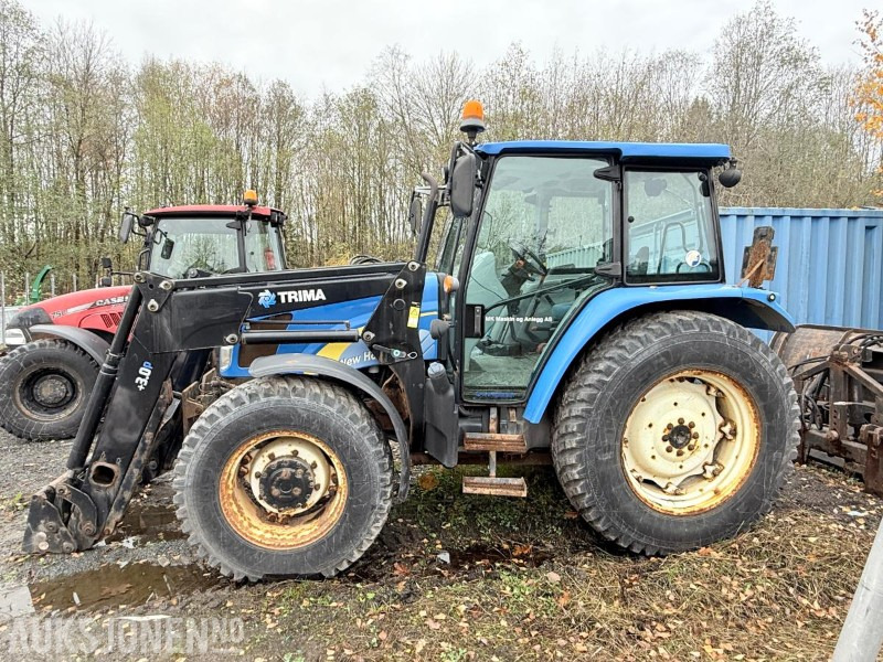 2010 New Holland T5070 traktor / Trima frontlaster / 4X4 - Traktor: pilt 2 2010 New Holland T5070 traktor / Trima frontlaster / 4X4 - Traktor: pilt 2
