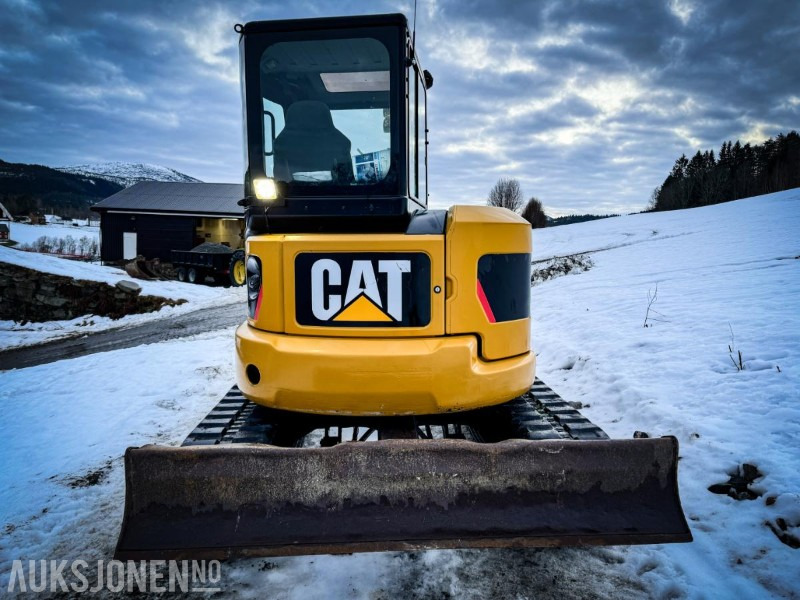 2011 Cat 305.5D CR - 5,5 tonns gravemaskin - Tiltrotator - Pusskuffe - Graveskuff - Smalskuffe - Nylig sertifisert - Miniekskavaator: pilt 5 2011 Cat 305.5D CR - 5,5 tonns gravemaskin - Tiltrotator - Pusskuffe - Graveskuff - Smalskuffe - Nylig sertifisert - Miniekskavaator: pilt 5