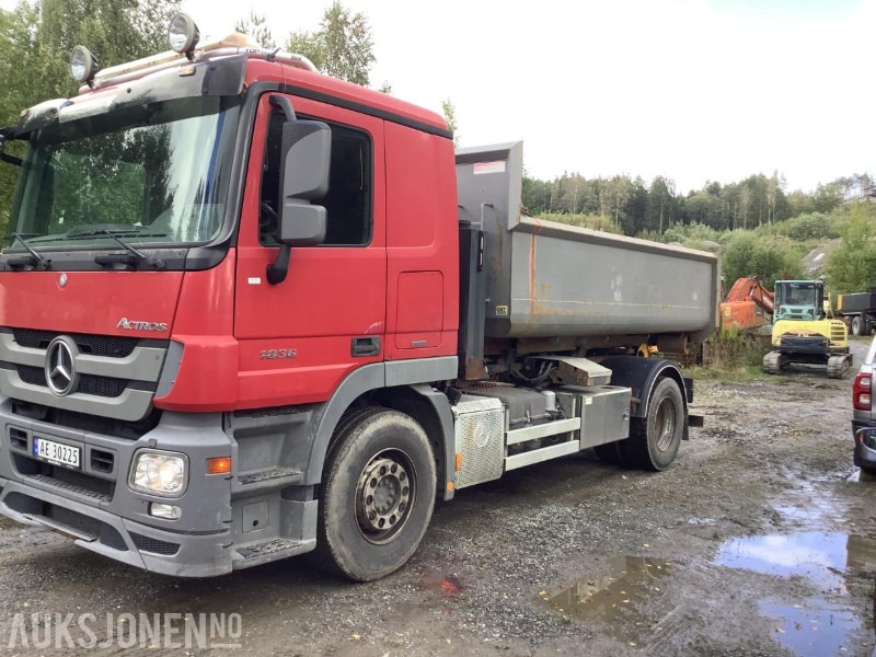 2011 Mercedes-Benz 1836L/45 4X2M - Konkstõstukiga veoauto: pilt 2 2011 Mercedes-Benz 1836L/45 4X2M - Konkstõstukiga veoauto: pilt 2