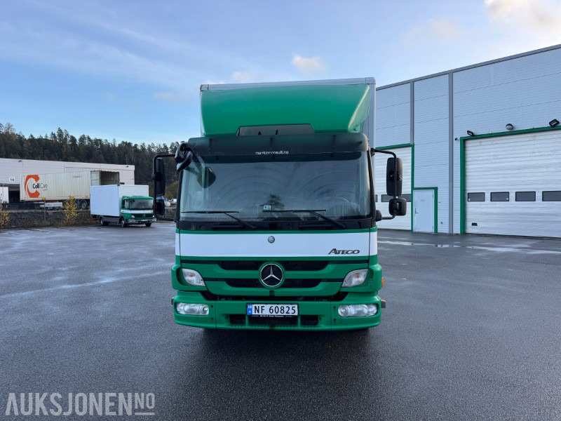 2011 Mercedes-Benz ATECO 818 L - Skapbil med løftelem - Kasti veoauto: pilt 2 2011 Mercedes-Benz ATECO 818 L - Skapbil med løftelem - Kasti veoauto: pilt 2
